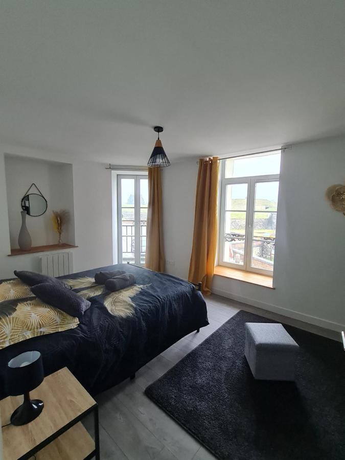 Apartmán La Roche Du Roy Rocroi Exteriér fotografie