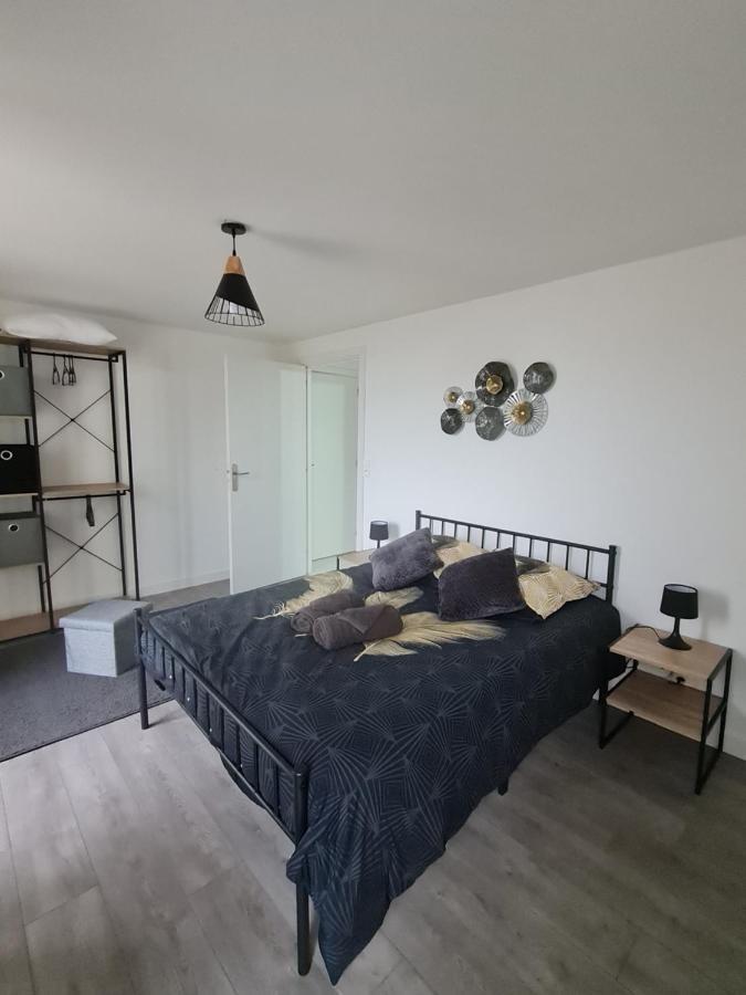 Apartmán La Roche Du Roy Rocroi Exteriér fotografie