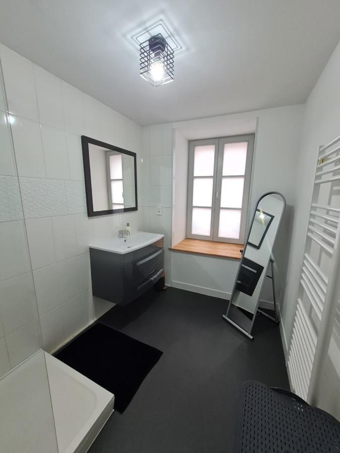 Apartmán La Roche Du Roy Rocroi Exteriér fotografie