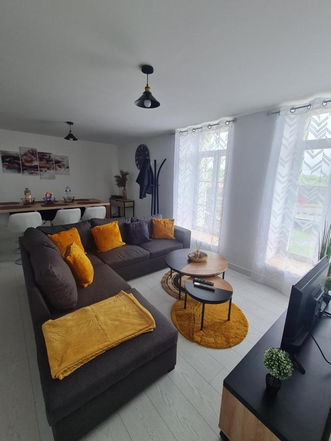 Apartmán La Roche Du Roy Rocroi Exteriér fotografie