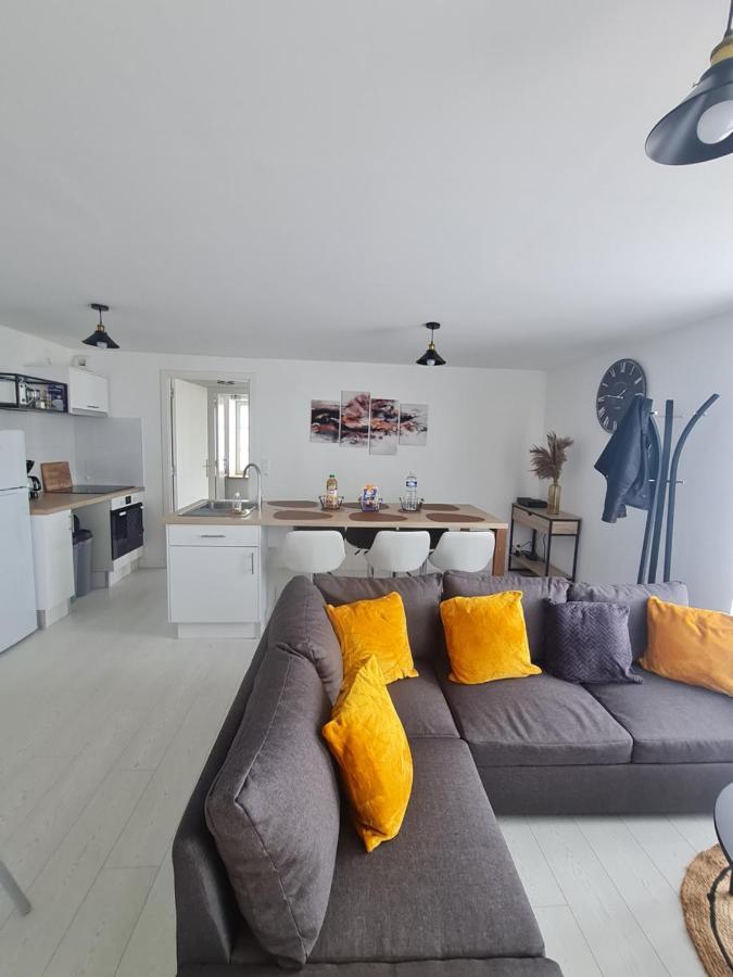 Apartmán La Roche Du Roy Rocroi Exteriér fotografie